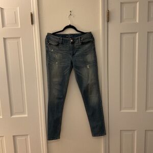 White House Black Market skinny jeans size 8
